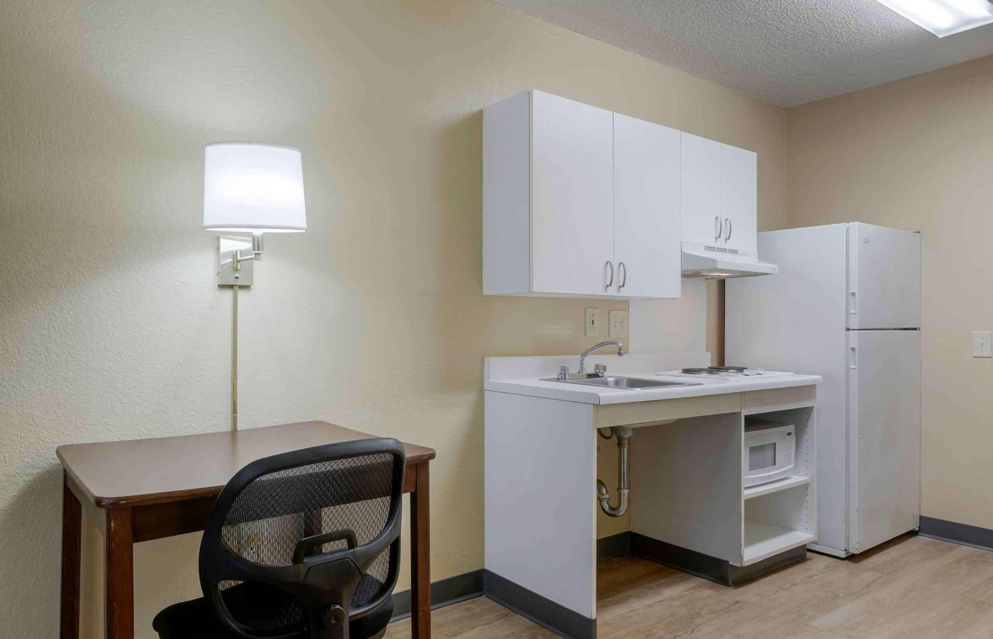 Extended Stay America Select Suites - Washington, Dc - Sterling - Dulles Exteriör bild
